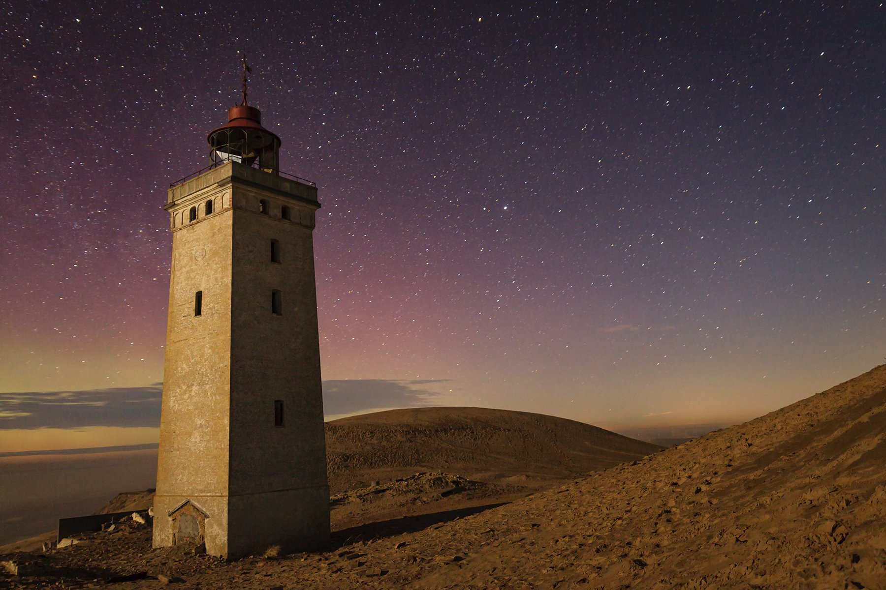 Sand hils by the lighthouse - Santi